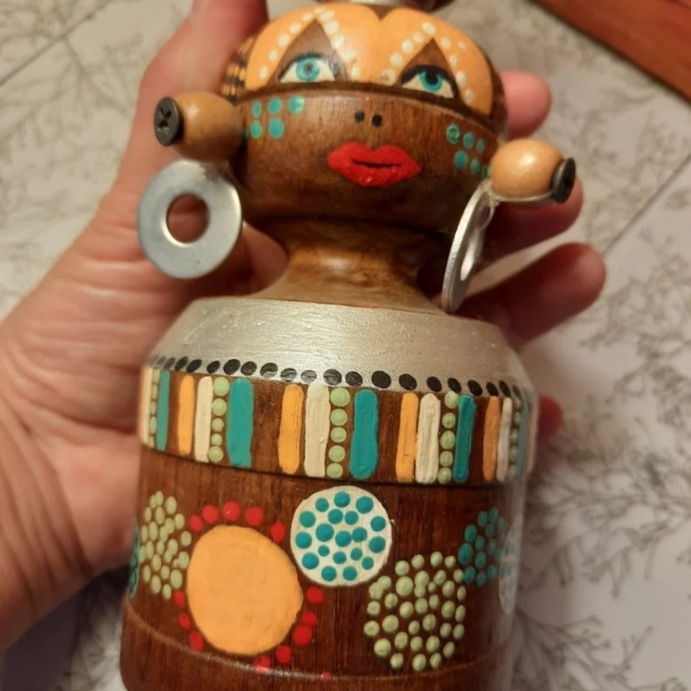ONE upcycled vtg wood candle holder Tribal handpainted